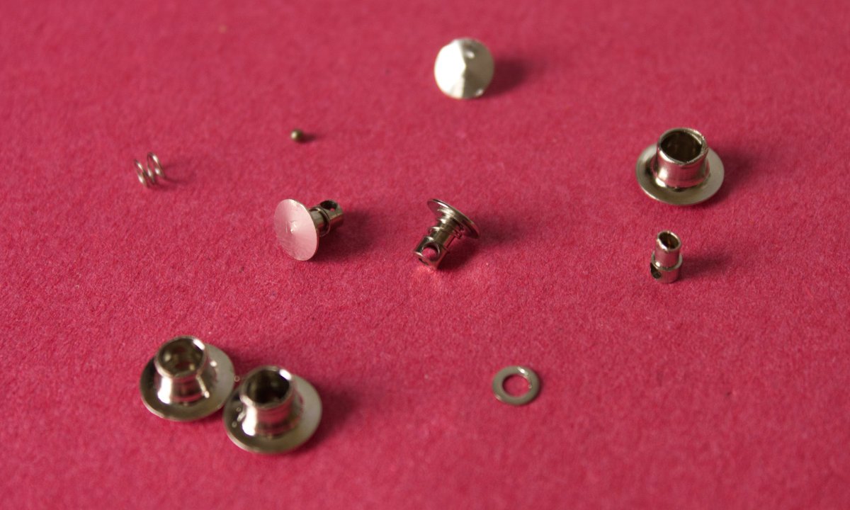 deconstructed_locking_pin_back