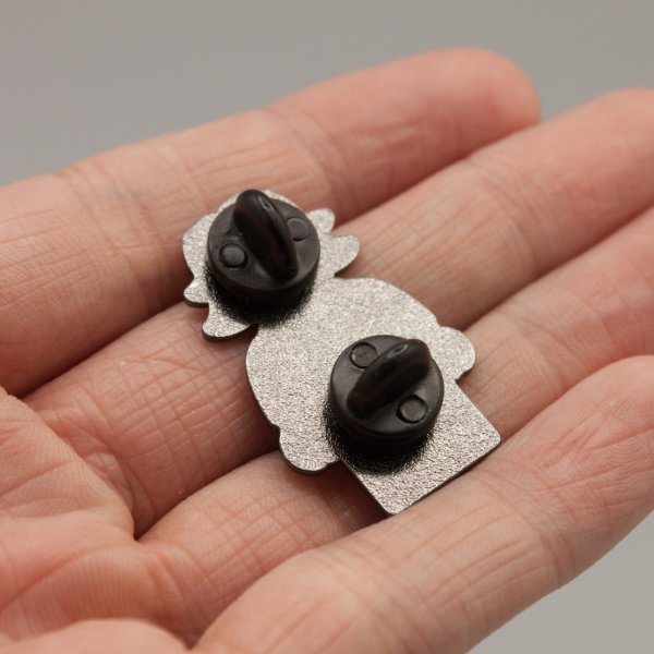 Otacon minifig hard enamel pin